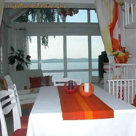 79 - Vízparti Egy Hangulatos Nyaralóházban Appartamento *