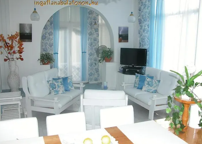 79 - Vizparti Szallas Egy Hangulatos Nyaralohazban *