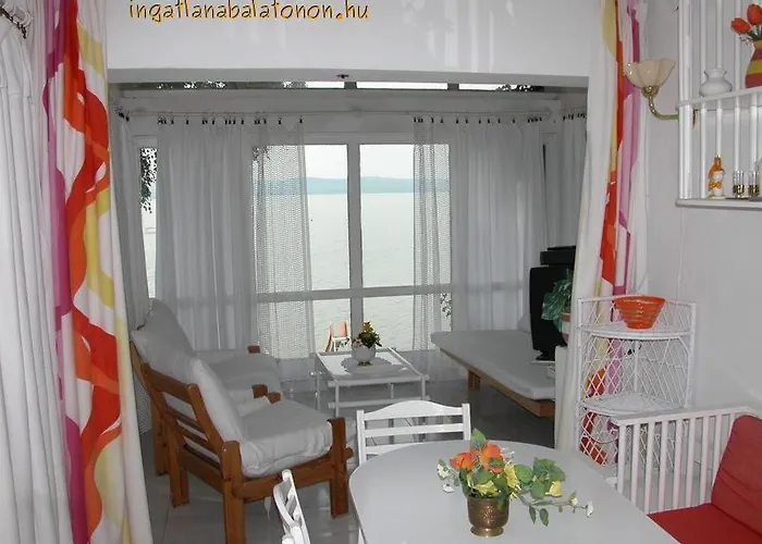 79 - Vizparti Szallas Egy Hangulatos Nyaralohazban דירה