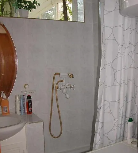 79 - Vizparti Szallas Egy Hangulatos Nyaralohazban * באלאטונסארסו